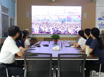 從震撼和莊嚴中，堅定中國制造的信心