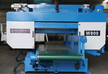 帶鋸床鋸切前的保養工作