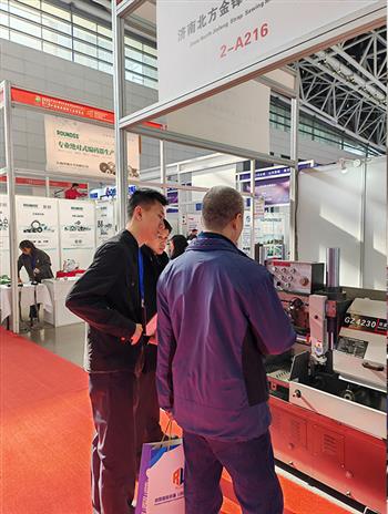 金鋒帶鋸床閃耀合肥、西安機(jī)床展會(huì)